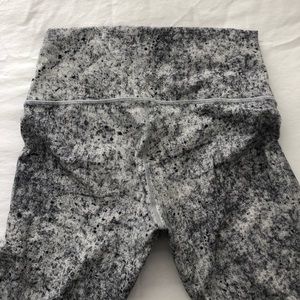 Lulu Lemon Wunder Under